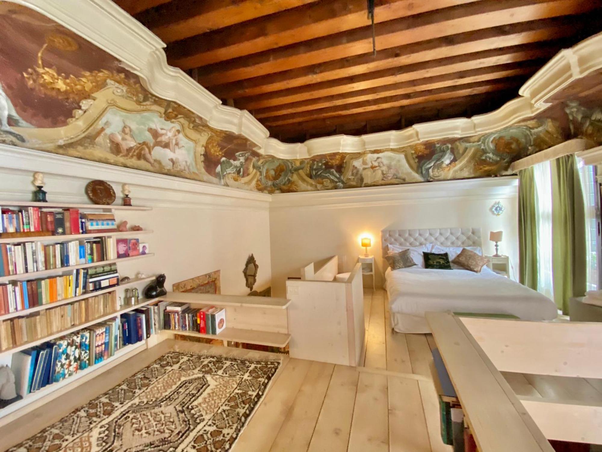 Venice Palace Luxury Suites Екстериор снимка